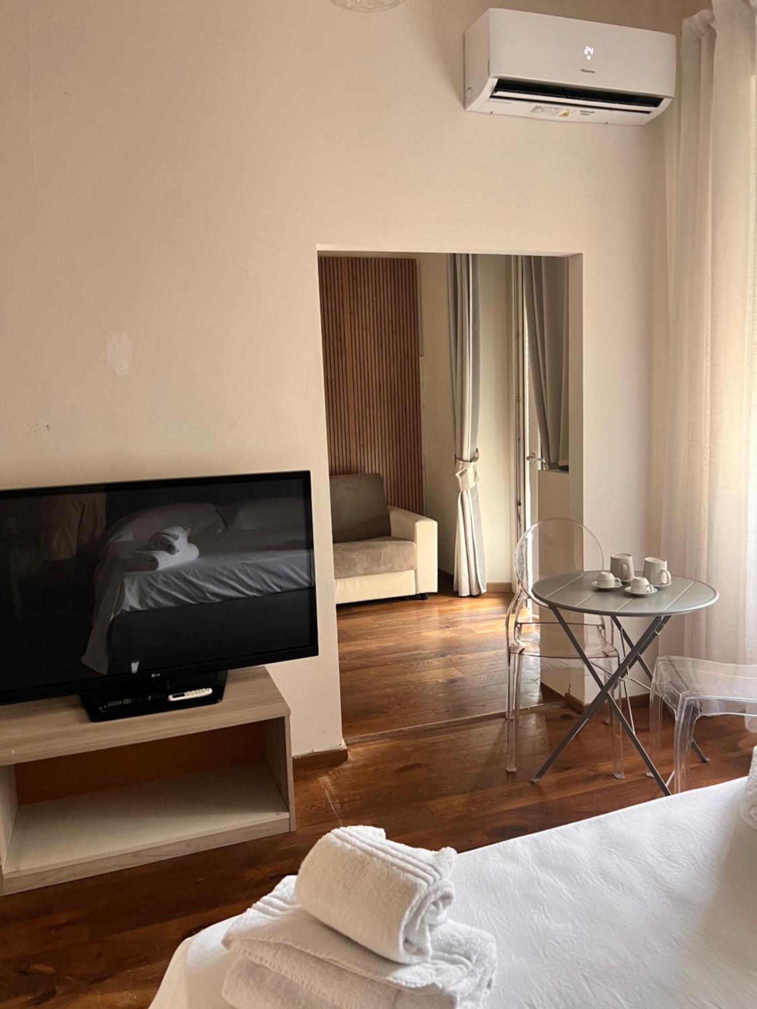 ホテル Residenza Anton Doni フィレンツェ エクステリア 写真